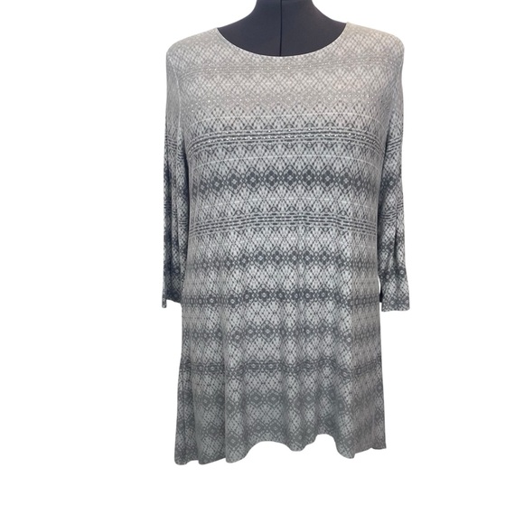 Ruby Rd. Tops - Ruby Rd.Womens plus size 1X  Gray Patterned Scoop-Neck Tunic